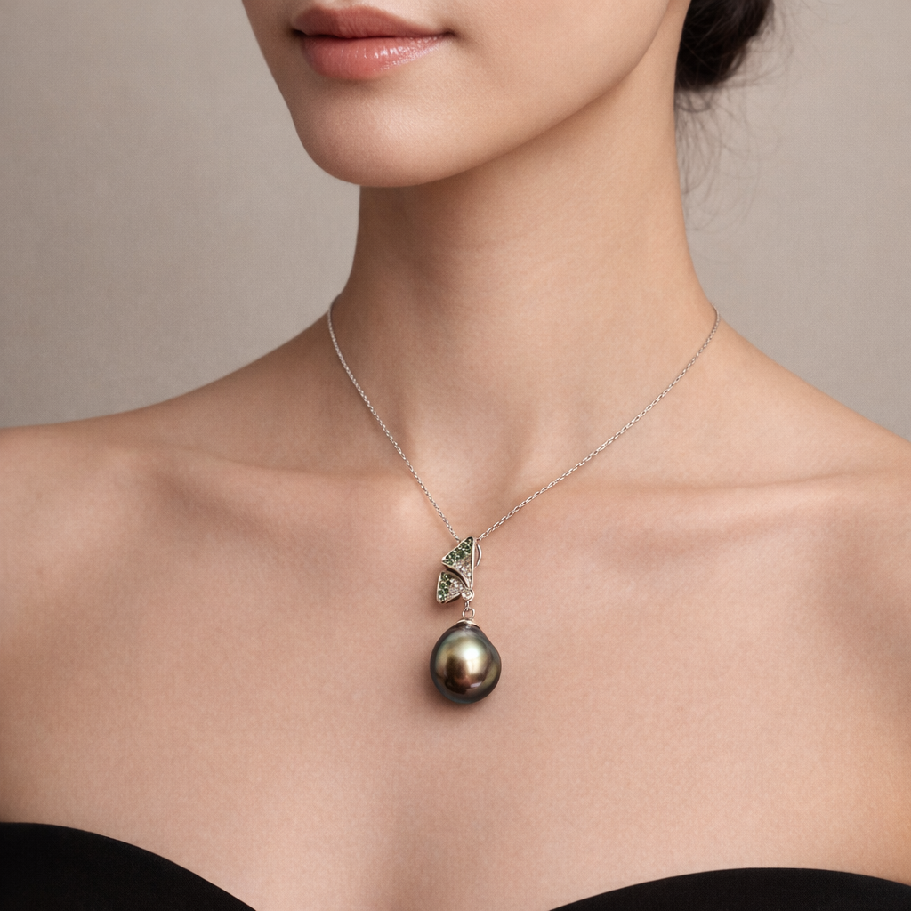 Model wearing image