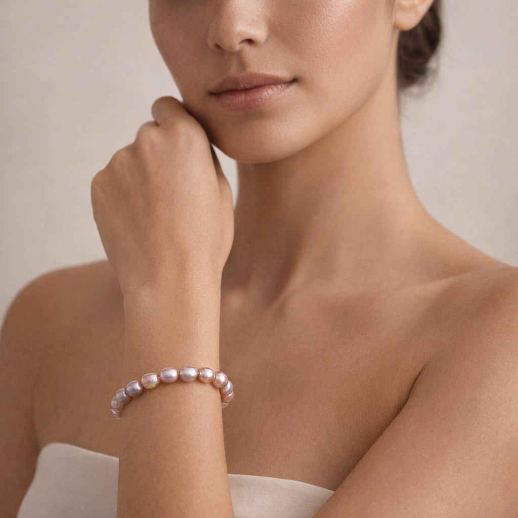 Model wearing image